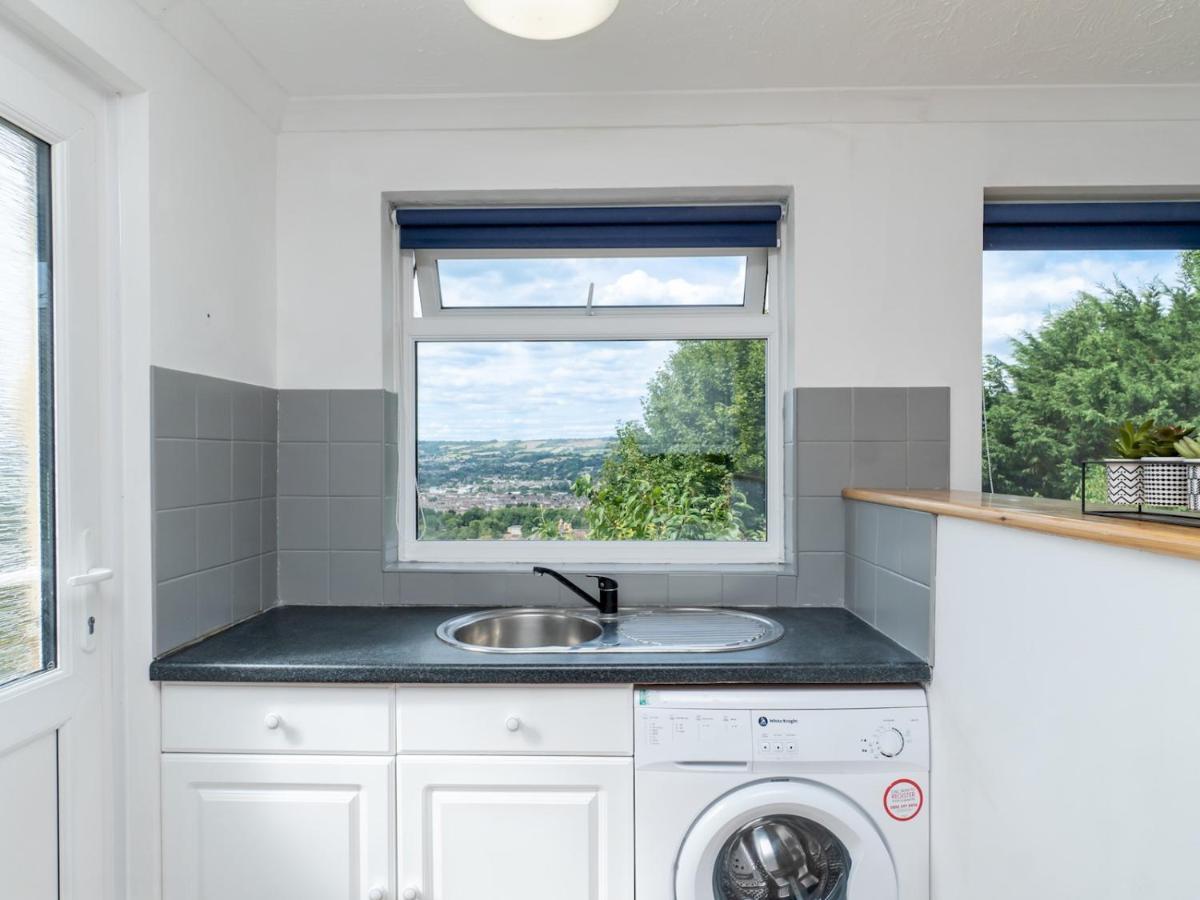 Apartamento Pass The Keys One Bed Flat With Stunning Views And Free Parking Bath Exterior foto