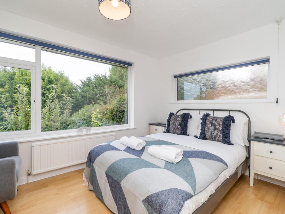 Apartamento Pass The Keys One Bed Flat With Stunning Views And Free Parking Bath Exterior foto